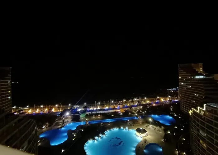 Aparthotel Regency Porto Pyramids